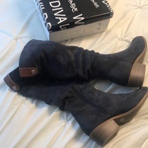 BNIB Knee-High Gray Suede Boots